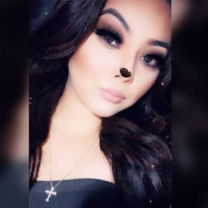 Meet your Posher, Amie